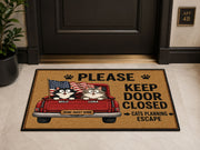 Suupia Please Keep Door Closed Cat Doormat, styled view 8