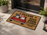 Suupia Please Keep Door Closed Cat Doormat, styled view 9