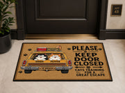 Suupia Keep Door Closed Cat Escape doormat, styled product view 8