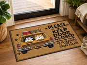 Suupia Keep Door Closed Cat Escape doormat, styled product view 10